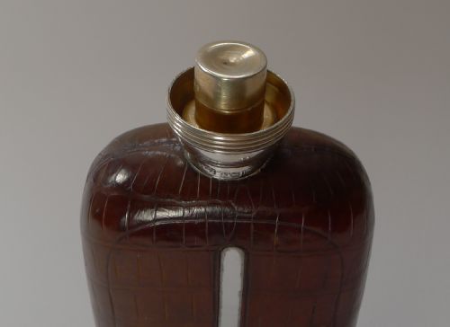 RARE CROCODILE STERLING SILVER HIP SPIRIT FLASK WITH COLLAPSABLE CUP 1911 - ADDITIONAL PHOTO 11