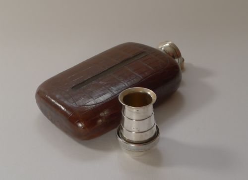 RARE CROCODILE STERLING SILVER HIP SPIRIT FLASK WITH COLLAPSABLE CUP 1911 - ADDITIONAL PHOTO 18