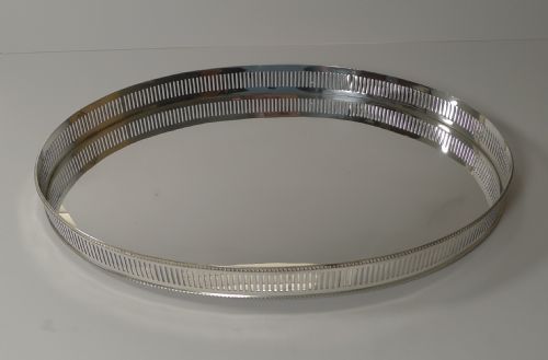 Smart Antique Silver Plated Cocktail / Drinks Tray by William 
Hutton