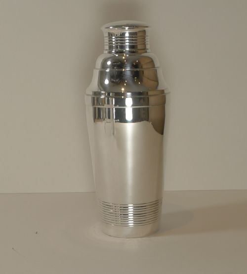 Large French Art Deco Cocktail Shaker by Maison Pierre Bognon, Paris