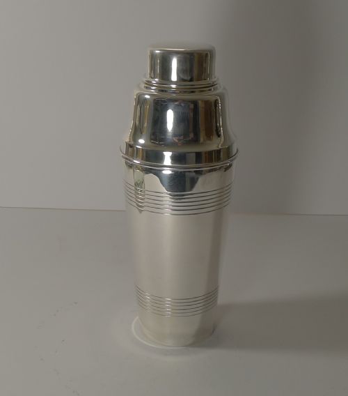 Large English Art Deco Silver Plated Cocktail Shaker C.1930