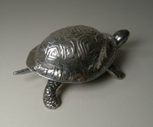 ANTIQUE ENGLISH STERLING SILVER NOVELTY MECHANICAL DESK BELL CHESTER 1911 - ADDITIONAL PHOTO 4