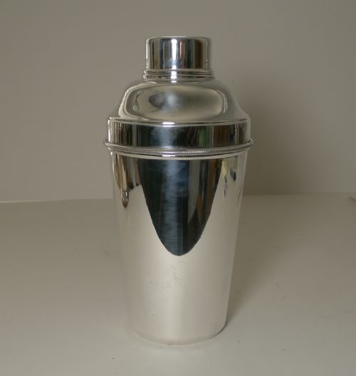 Large English 1 1/2 Pint Cocktail Shaker in Silver Plate - P H Vogel & Co.