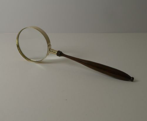 Elegant Antique English Magnifying Glass C.1900