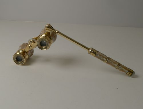 Antique Opera Glasses - Mother of Pearl C.1900, Signed, Iris, Paris