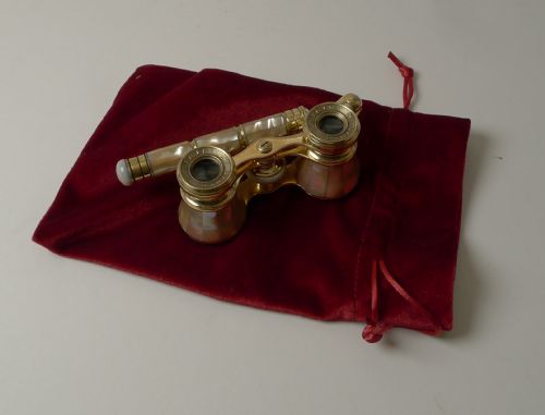 fig 1. Antique Opera Glasses - Mother of Pearl c.1900, Signed, Iris, Paris