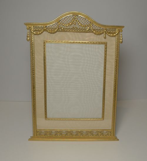 Grand Large Gilded Bronze Photograph / Picture Frame C.1910