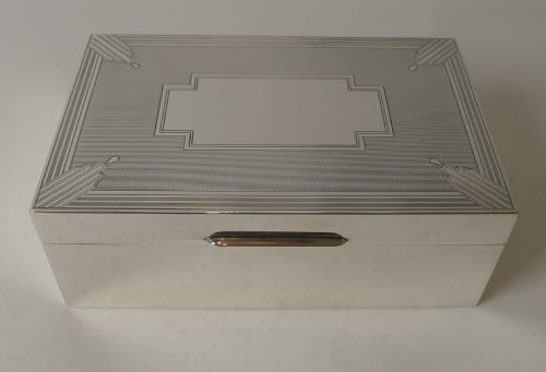 fig 1. Outstanding Art Deco Silver Cigarette / Table Box - 1934