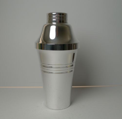 French Art Deco Silver Plated Cocktail Shaker C.1930 - Le Chardon by St Medard, Paris