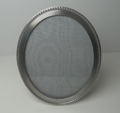 QUALITY ART DECO STERLING SILVER PICTURE FRAME 1934 - ADDITIONAL PHOTO 2
