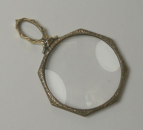 Pretty Brass Framed Magnifying Glass / Quizzer C.1880