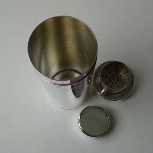 fig 3. Rare Italian Silver Plated Cocktail Shaker c.1960 Attributed to Vignelli