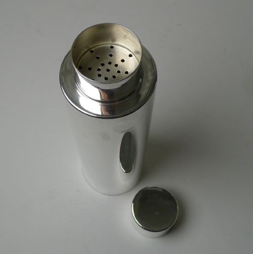 fig 4. Rare Italian Silver Plated Cocktail Shaker c.1960 Attributed to Vignelli