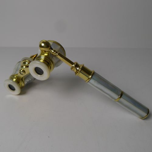 Fine French Mother of Pearl Opera Glasses C.1900