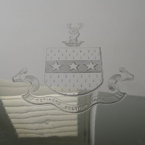 RARE ENORMOUS SILVER PLATED SALVER TRAY C1900 LISTER FAMILY CREST - ADDITIONAL PHOTO 7
