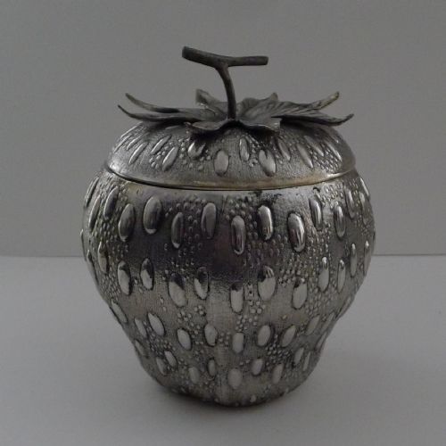 Italian Novelty Ice Bucket by Mauro Manetti C.1960 - Strawberry