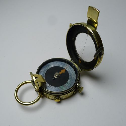 Antique English WWI 1917 British Army Officer's Compass