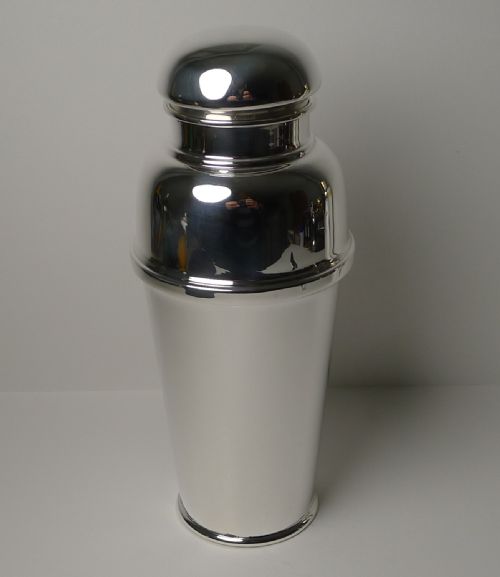 Fine Large Art Deco Cocktail Shaker by C S Green & Co.