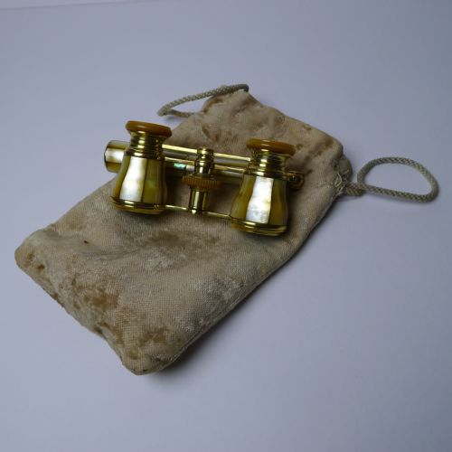 PAIR FRENCH GOLDEN MOTHER OF PEARL OPERA GLASSES C1900 - ADDITIONAL PHOTO 10