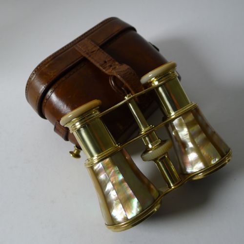 Lemaire, Paris - Cased Mother of Pearl Opera Glasses C.1910