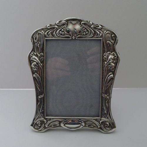 Antique English Art Nouveau Sterling Silver Picture Frame