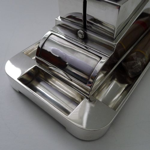 RARE ENGLISH VICTORIAN SILVER CIGAR COMPENDIUM ON WHEELS - ADDITIONAL PHOTO 7