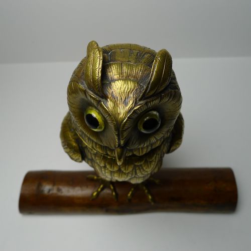 LARGE ANTIQUE ENGLISH BRASS OWL INKWELL C1890 - ADDITIONAL PHOTO 8