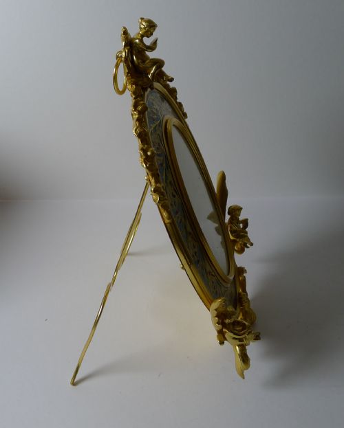 FINE ANTIQUE FRENCH GILDED BRONZE AND CHAMPLEVE ENAMEL PHOTOGRAPH FRAME C1890 CHERUBS - ADDITIONAL PHOTO 4