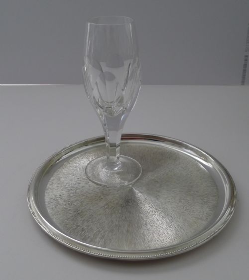 SMALL MODERNIST ENGLISH SILVER PLATED COCKTAIL TRAY C1960 - ADDITIONAL PHOTO 5