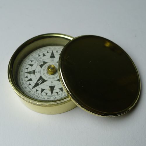 Antique English Brass Cased Floating Card Explorers Pocket Compass C.1890
