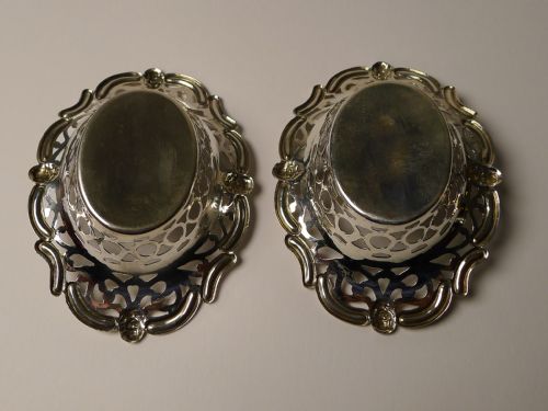 PAIR ENGLISH STERLING SILVER TORTOISESHELL BASKETS 1932 - ADDITIONAL PHOTO 2