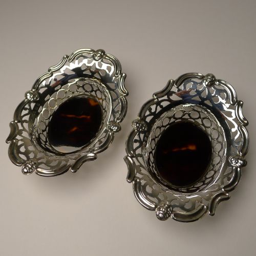 PAIR ENGLISH STERLING SILVER TORTOISESHELL BASKETS 1932 - ADDITIONAL PHOTO 3