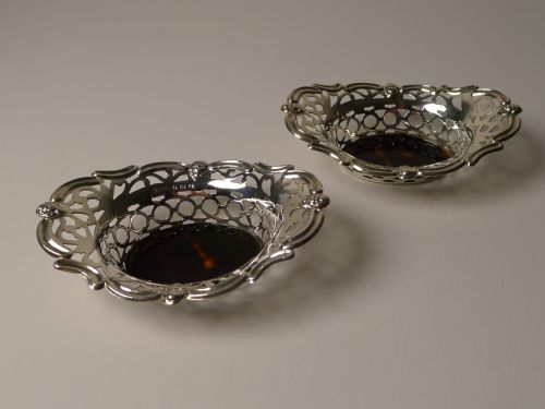 PAIR ENGLISH STERLING SILVER TORTOISESHELL BASKETS 1932 - ADDITIONAL PHOTO 6