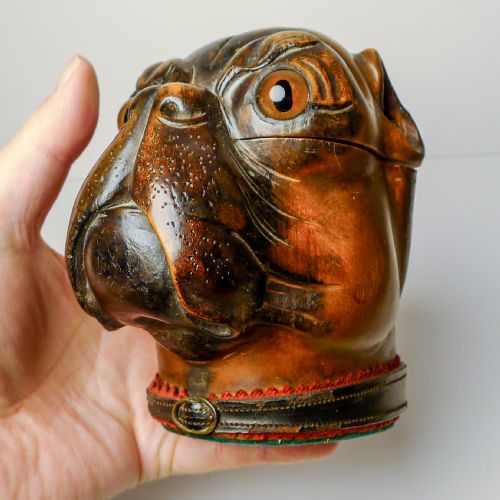 HANDSOME LARGE ANTIQUE WOODEN BLACK FOREST DOG INKWELL C1890 - ADDITIONAL PHOTO 2
