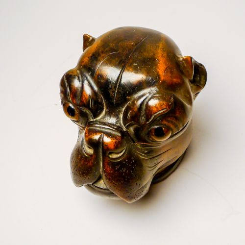 HANDSOME LARGE ANTIQUE WOODEN BLACK FOREST DOG INKWELL C1890 - ADDITIONAL PHOTO 4