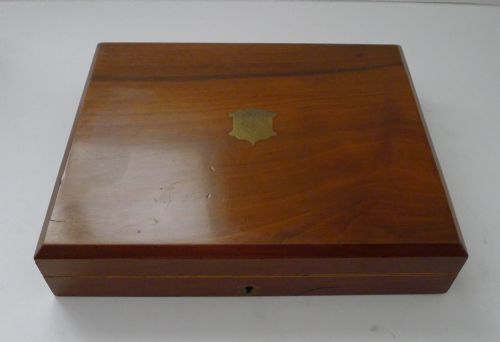 fig 1. Cased Set Silverplate & Mother of Pearl Fruit / Desert Knives and Forks