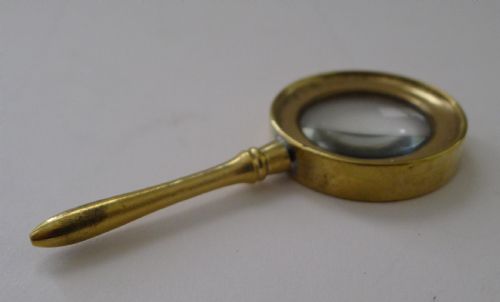 SMALL ANTIQUE ENGLISH BRASS MAGNIFYING GLASS C1910 - ADDITIONAL PHOTO 1
