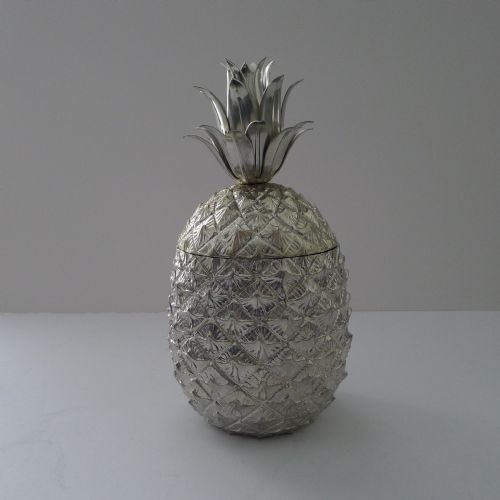 fig 1. Italian Pineapple Ice Bucket by Mauro Manetti c.1960
