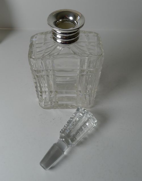 STRIKING ENGLISH CUT CRYSTAL AND STERLING SILVER ART DECO DECANTER 1935 - ADDITIONAL PHOTO 6