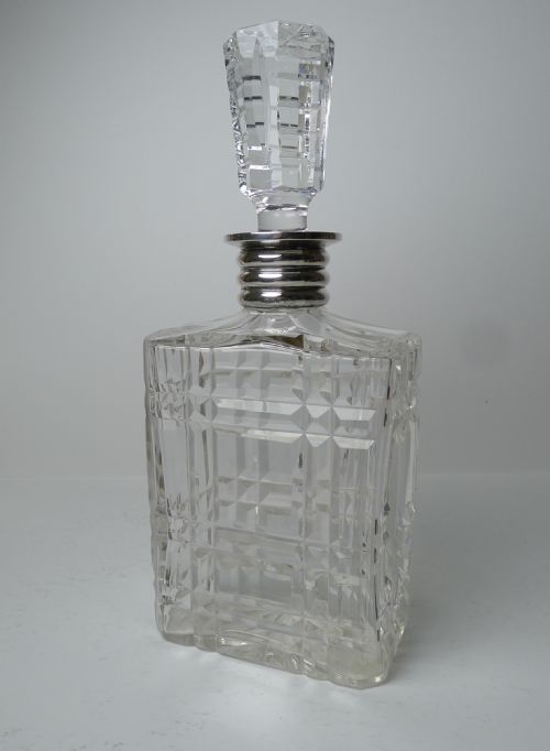 STRIKING ENGLISH CUT CRYSTAL AND STERLING SILVER ART DECO DECANTER 1935 - ADDITIONAL PHOTO 13