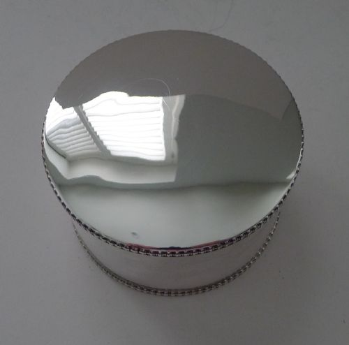 ENGLISH GEORGE V SOLID STERLING SILVER BISCUIT BOX 1910 - ADDITIONAL PHOTO 1