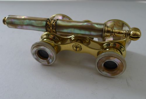 SUPERB PAIR FRENCH MOTHER OF PEARL OPERA GLASSES C1910 - ADDITIONAL PHOTO 4
