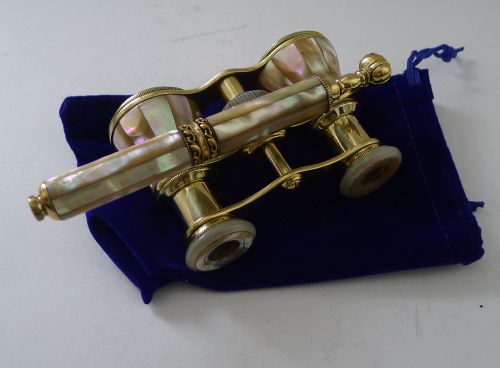 SUPERB PAIR FRENCH MOTHER OF PEARL OPERA GLASSES C1910 - ADDITIONAL PHOTO 8