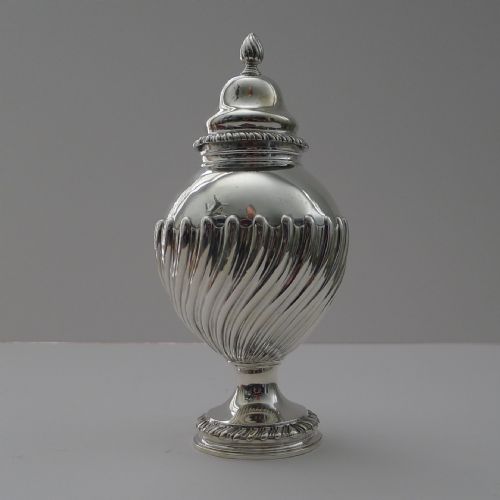 GEORGE LLL SOLID STERLING SILVER TEA CADDY 1769 - ADDITIONAL PHOTO 4