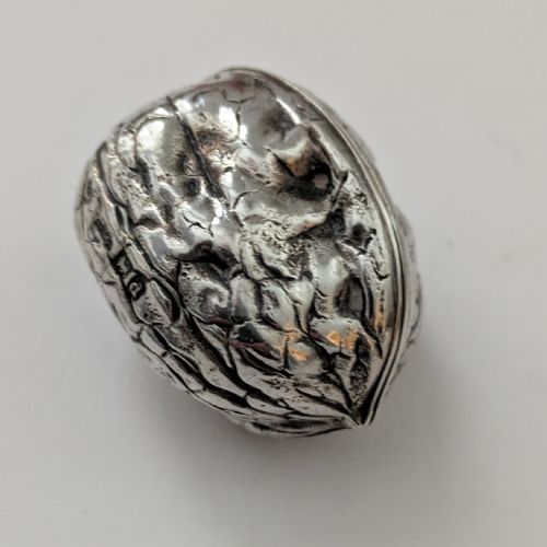 ANTIQUE ENGLISH NOVELTY WALNUT STERLING SILVER BOX 1899 BY SAMPSON MORDAN - ADDITIONAL PHOTO 4