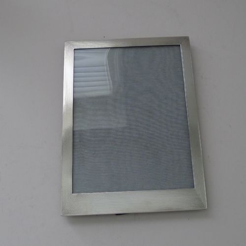LARGE ENGLISH SILVER ENGINETURNED PHOTOGRAPH FRAME - ADDITIONAL PHOTO 2