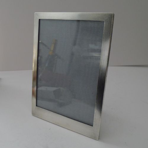 LARGE ENGLISH SILVER ENGINETURNED PHOTOGRAPH FRAME - ADDITIONAL PHOTO 6