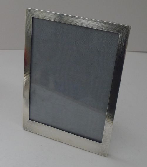 LARGE ENGLISH SILVER ENGINETURNED PHOTOGRAPH FRAME - ADDITIONAL PHOTO 7
