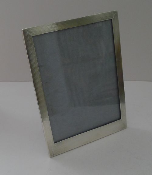 LARGE ENGLISH SILVER ENGINETURNED PHOTOGRAPH FRAME - ADDITIONAL PHOTO 9