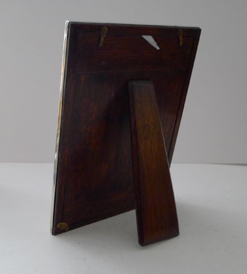 LARGE ENGLISH SILVER ENGINETURNED PHOTOGRAPH FRAME - ADDITIONAL PHOTO 12